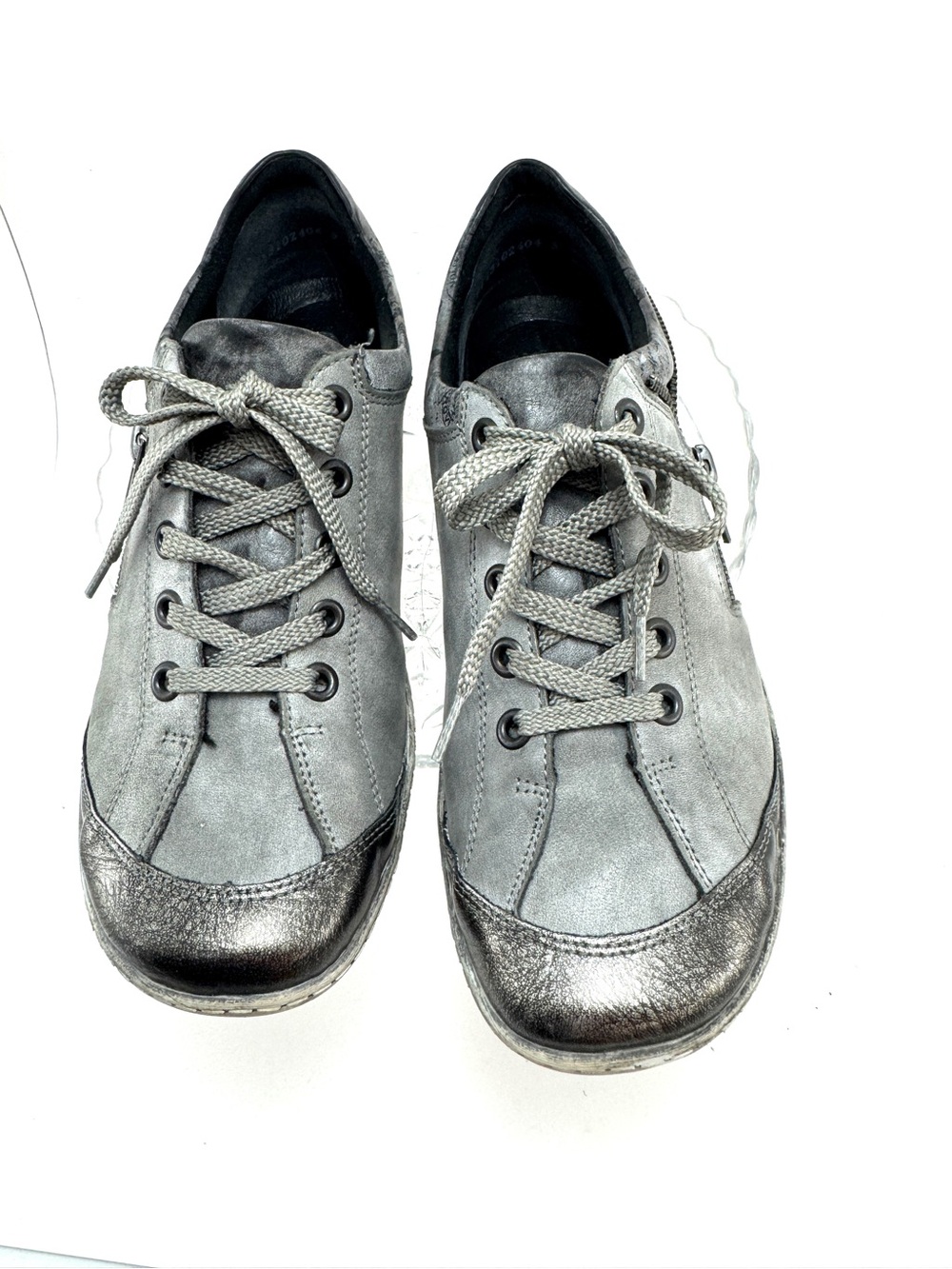 💖 Remonte Gray Leather Sneaker, Sz. 8